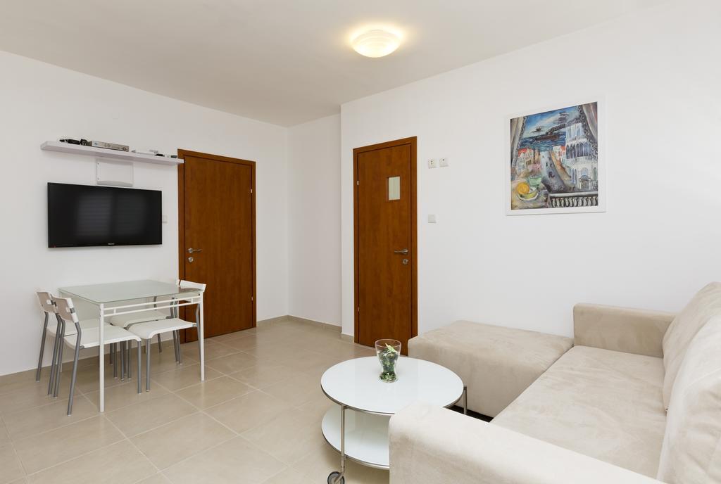 Home4Trip Bat Yam Zimmer foto