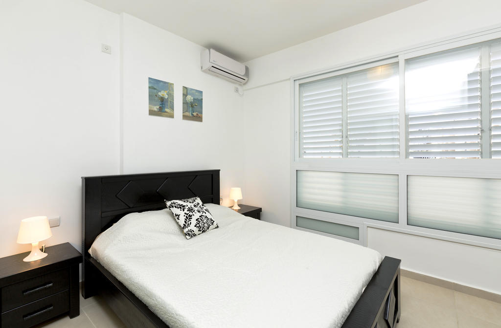 Home4Trip Bat Yam Zimmer foto